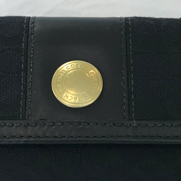 Coach Wallet NEW! - Picture 3 of 8